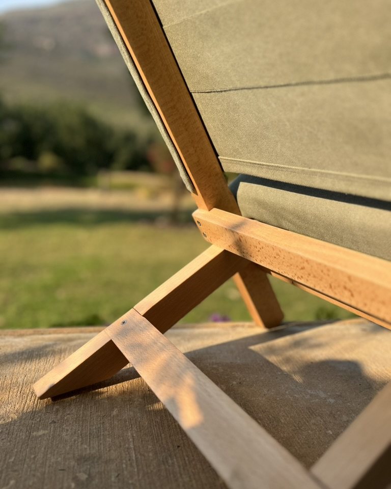Beech wood folding chair with olive canvas seat